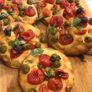 Focaccine with Cherry Tomatoes