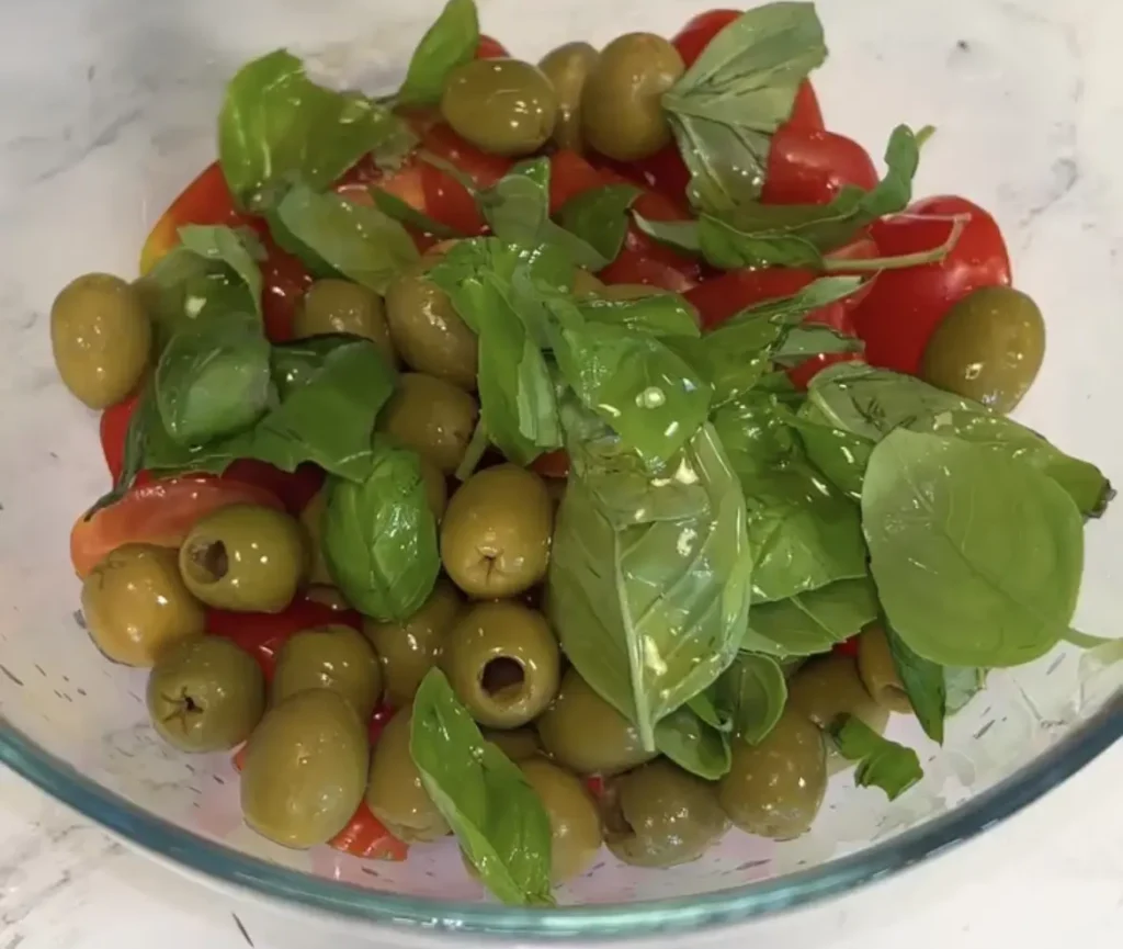 Focaccine with Cherry Tomatoes: Preparing toppings